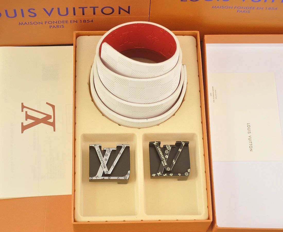 Louis Vuitton Belt Vendor